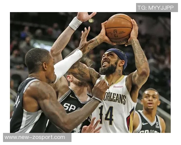 马祖拉称怀特攻防两端始终保持一致努力与能量展现出色表现