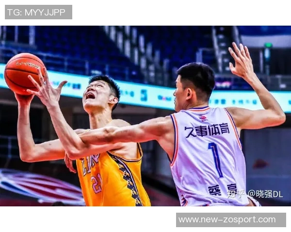 郭艾伦挑战极限负重深蹲成绩惊人20个获满分引发媒体热议