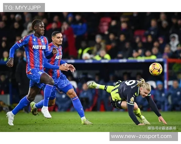 德里赫特社交媒体庆祝球队2-1战胜水晶宫并欢迎利马重返赛场